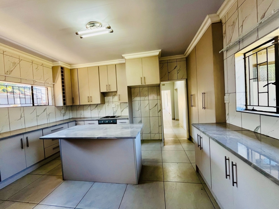 To Let 4 Bedroom Property for Rent in Bayswater Free State